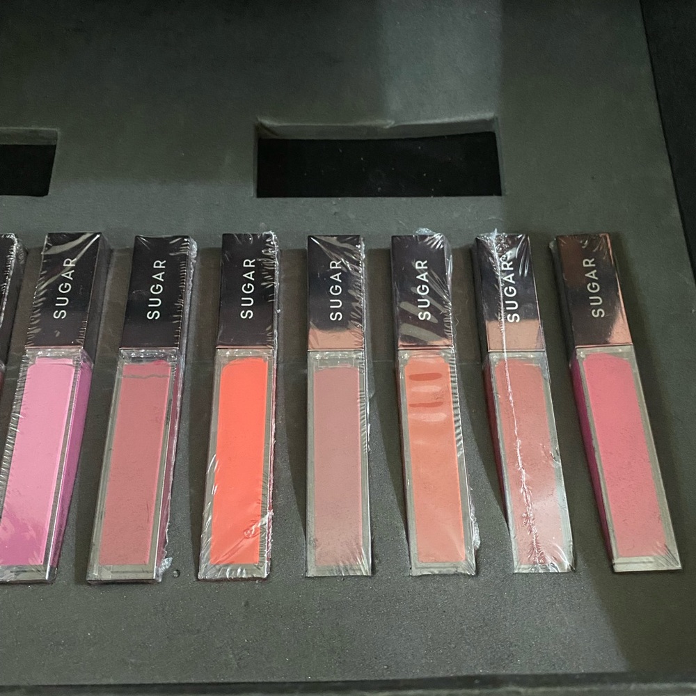 Brand new SUGAR COSMETICS PR box - Picture 4 of 6